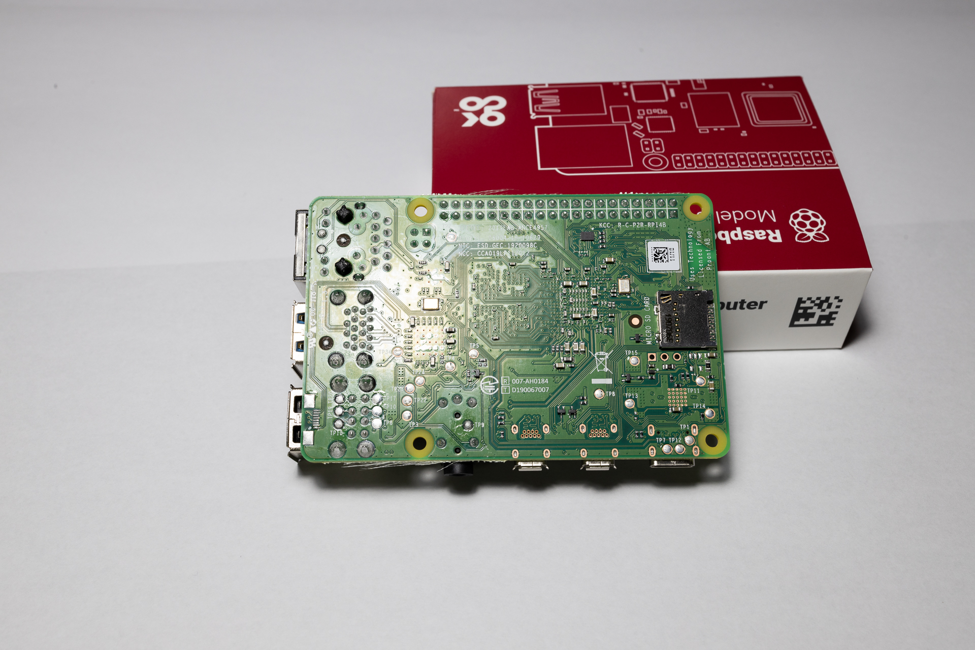 Raspberry Pi 4 Model B（4GB 技適対応版）購入レビュー – さくらの 
